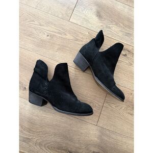 MUSSE & CLOUD 39 slitted leather bootie spain western ankle boot black suede